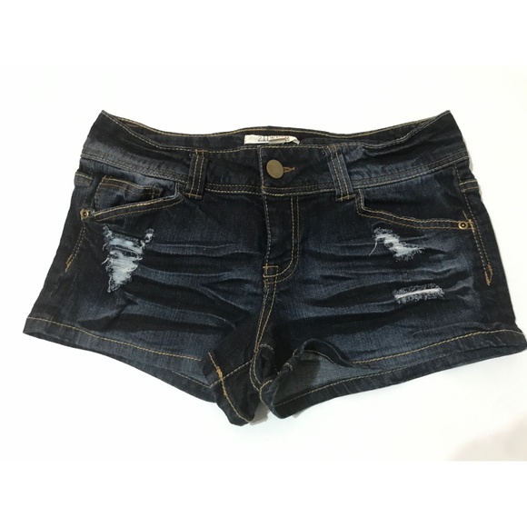 2.1 DENIM | NWOT - Distressed Shorts -- 27 - Picture 6 of 6